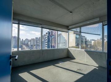 Oficina comercial · 256m² · 7 Ambientes · Oficina en Alquiler Parque Patricios