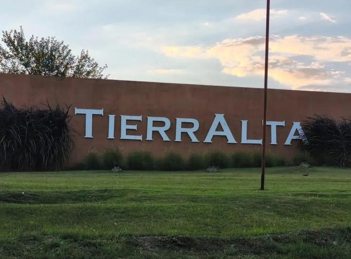 Terreno · 1006m² · 1 Ambiente