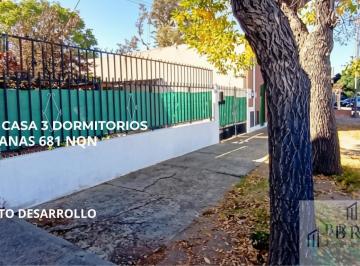 Casa · 118m² · 5 Ambientes · 2 Cocheras · Venta Casa 3 Dorm., Area Centro Sur, Neuquen. Terreno Apto Desarrollo