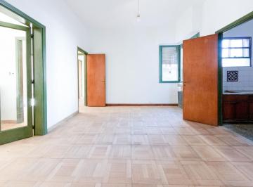 Departamento · 105m² · 4 Ambientes · Venta - 4 Ambientes - Balbanera - Dependencia - Balcón