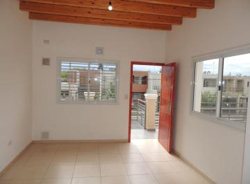Departamento de 3 ambientes, Jesús Nazareno · Depto en Alquiler: 2 Dorm. + Cochera en Chillcani