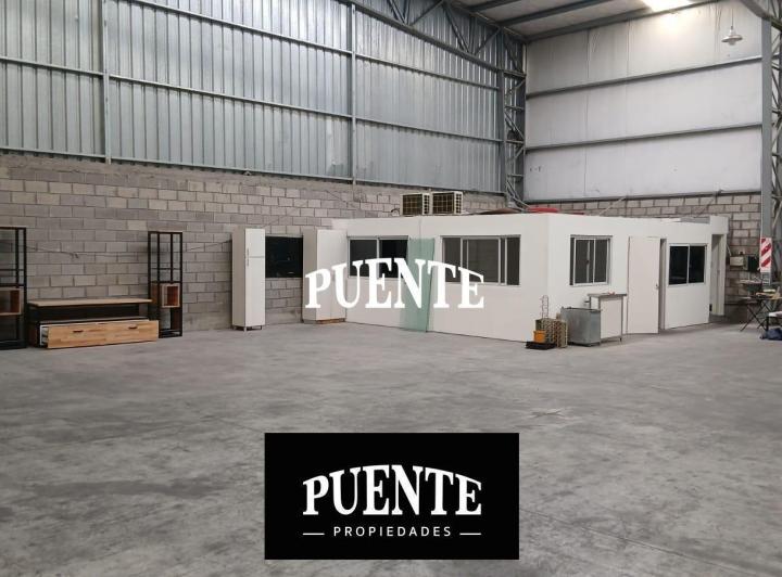 Bodega-Galpón · 320m² · 1 Ambiente