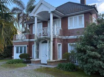 Casa · 213m² · 6 Ambientes · 2 Cocheras · Venta Casa Solar Dle Bosque 6 Amb - Canning