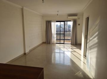 Departamento de 1 ambiente,  · Monoambiente Divisible Al Frente con Balcon (Con o Sin Cochera)