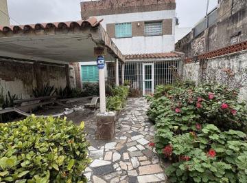 Casa · 152m² · 6 Ambientes · 2 Cocheras · Carrasco 1680 - Casa en Pb y Departamento en Pa - Arroyito