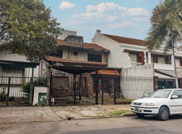 Casa · 150m² · 4 Ambientes · 1 Cochera · Casa Venta a Terminar en San Martin Exc Ubicacion