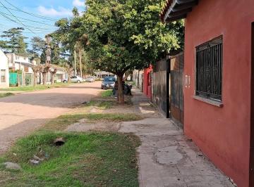 Casa · 90m² · 4 Ambientes · A m de Ruta 8 y a 6 Cuadras de Ruta 197.