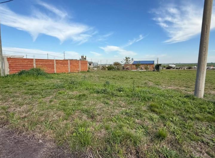 Terreno · 450m²
