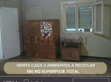 Casa · 180m² · 2 Ambientes · Venta Casa 2 Ambientes a Reciclar Quilmes