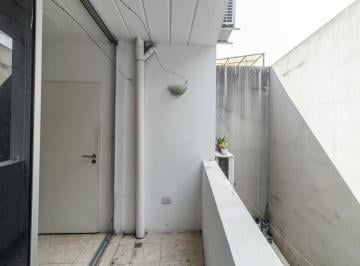 Departamento · 30m² · 1 Ambiente · Monoambiente con Balcon en Venta - Dividido Como 2 Ambientes - Moderno - Boedo