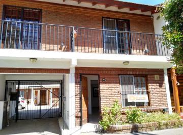 Departamento · 87m² · 4 Ambientes · Departamento - Esc. - Centro