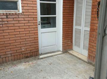 Departamento de 1 ambiente, Rosario · Departamento de Pasillo de 40 m² con 1 Habitación en Alquiler en Martín