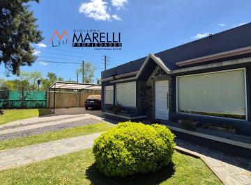 Casa de 7 ambientes, General Rodríguez · Casa en Venta en Country Las Lajas