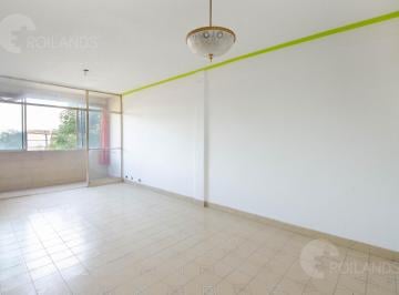 Departamento · 63m² · 4 Ambientes · Venta Departamento 4 Ambientes en Flores