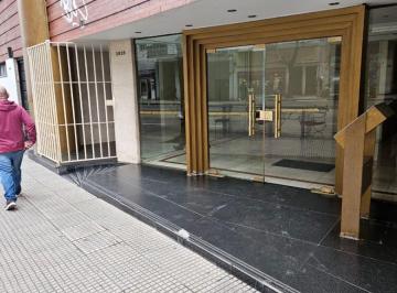 Departamento de 1 ambiente, Recoleta · Monoambiente Al Frente. con Balcon. Impecable