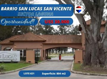 Terreno · 804m² · Lote en Venta en Barrio San Lucas Fondo a Laguna