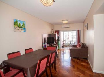 Departamento · 64m² · 3 Ambientes · 1 Cochera · Venta Depto 3 Amb, Parque Chacabuco Apto Credito