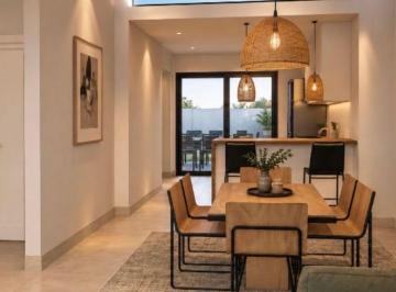 Casa de 3 ambientes, Córdoba · Duplex en Docta Av Entrega en Enero