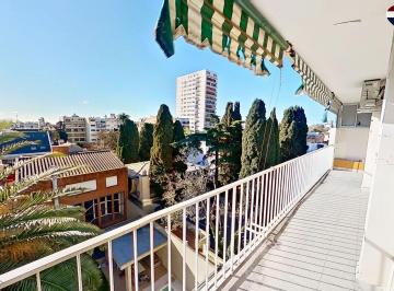 Departamento · 78m² · 4 Ambientes · 1 Cochera · Venta Departamento 4 Ambientes Devoto Balcon