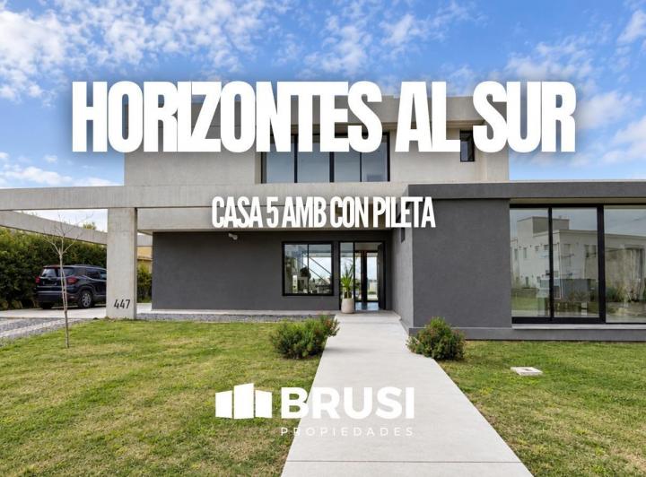 Casa · 200m² · 5 Ambientes · 4 Cocheras