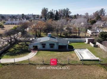 Casa · 185m² · 3 Dormitorios · 2 Cocheras · Casa en Venta en Anisacate | 3 Dorm., Pileta, Cochera y Gran Terreno