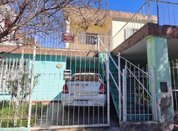 Casa · 113m² · 4 Ambientes · Venta Casa Barrio Sargento Cabral