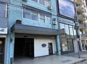 Local comercial · 945m² · Local/deposito en Alquiler, Zona Nuñez