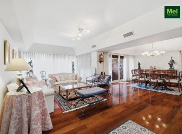 Departamento · 194m² · 6 Ambientes · 1 Cochera · Piso 6 Amb L Urquiza L Cochera L Quincho y Parrilla