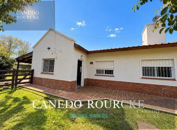 Casa · 649m² · 4 Ambientes · 1 Cochera · Casa en Venta en Carlos Spegazzini