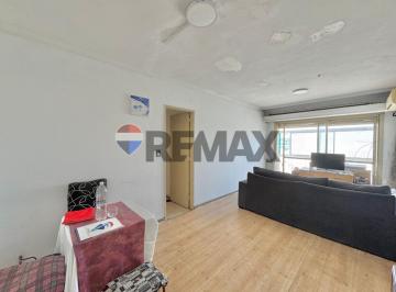 Departamento · 72m² · 4 Ambientes · Venta Departamento 4 Ambientes Flores Balcon