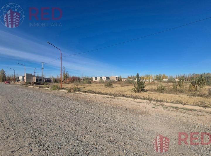 Terreno · 301m²