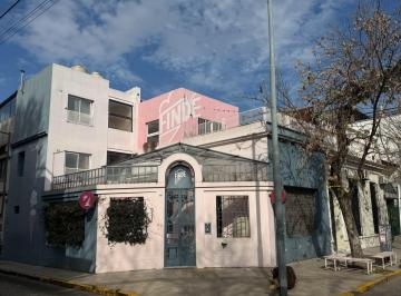 Local comercial · 200m² · Casa en Alquiler Para Uso Comercial, Gastronomico, Oficinas, Estudios Profesionales