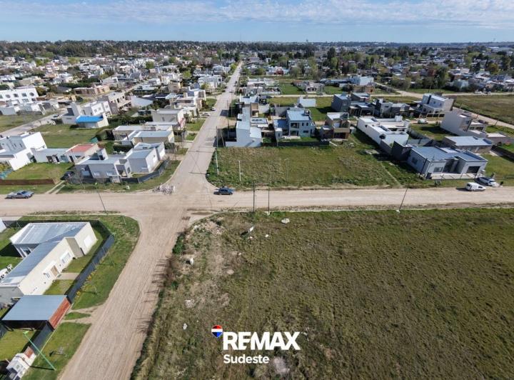 Terreno · 405m²