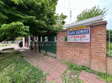 LNI-LNI-510_2 · Block: Casa y 2departamentos Ubicados a m de La Calle Pedro Goyena