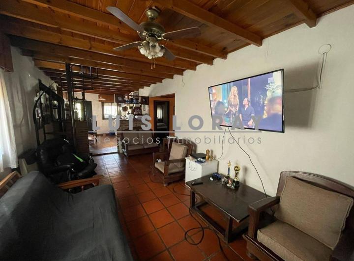 Casa · 102m² · 3 Ambientes · 2 Cocheras