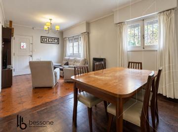 PH · 98m² · 4 Ambientes · 1 Cochera · PH en Macrocentro