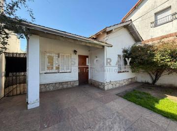 LNI-LNI-688_2 · Casa en Alquiler en Burzaco Excelente Ubicación