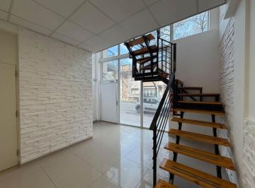 Oficina comercial · 65m² · Oficina en Alquiler Pleno Centro de Venado Tuerto