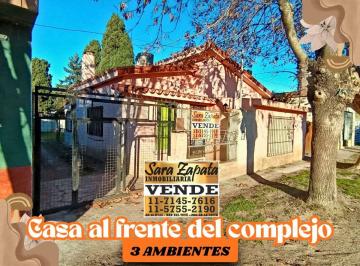 Casa de 3 ambientes, Santa Teresita · Cómoda Casa 3 Ambientes Al Frente del Complejo Santa Teresita Vende Sara Zapata Inmobiliaria