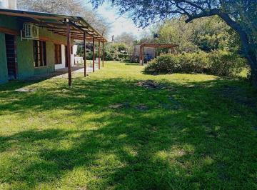 Casa · 80m² · 2 Ambientes · 2 Cocheras · Venta Casa Quinta a m del Rio