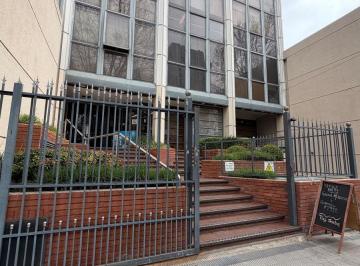 Oficina comercial de 2 ambientes, La Plata · Venta Oficina con Cochera - 13 E/ 46 y 47 Zona Tribunales La Plata