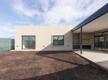Casa de 5 ambientes, Vistalba · Casa a Estrenar en Rincón Viamonte - Dueño Directo