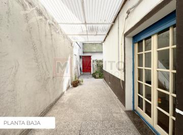 PH · 85m² · 4 Ambientes · PH 4 Ambientes Multifamiliar con Patio y Terraza en Parque Avellaneda