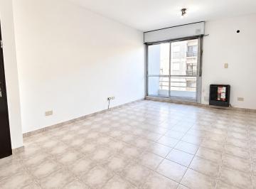 Departamento · 50m² · 3 Ambientes · Venta 3 Ambientes Muy Luminoso La Boca.