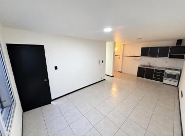 Departamento · 75m² · 3 Ambientes · 1 Cochera · Departamento en Alquiler en Godoy Cruz