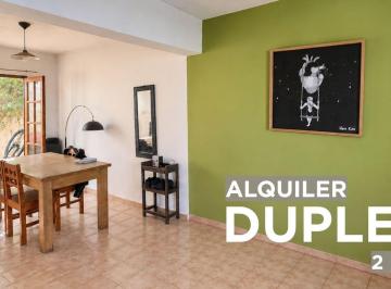 Casa · 45m² · 3 Ambientes · Dúplex en Alquiler - Barrio Santa Genoveva