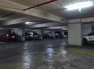 Garage · 50m² · Venta Cochera Amplia 50 m² - 24 Hs Seg Oportunidad