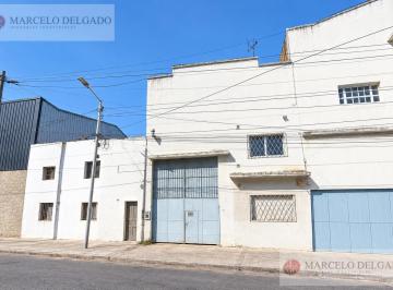 Depósito · 450m² · Depósito - Galpón de 450 m² - Avellaneda - Alquiler