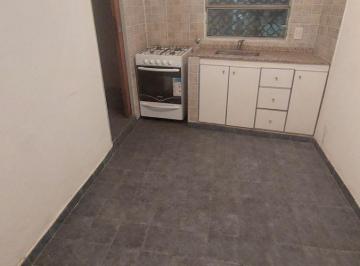 Departamento de 2 ambientes, Lanús · Depto 2 Ambientes. Servicios Incluidos. Sin Expensas