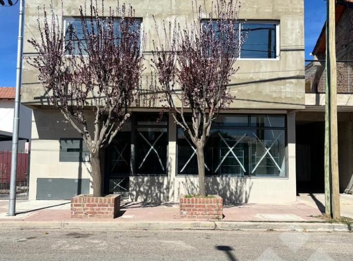 Edificio · 180m²